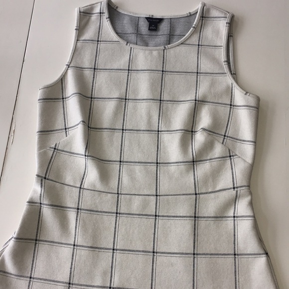 Ann Taylor peplum top. Worn once - Picture 1 of 3